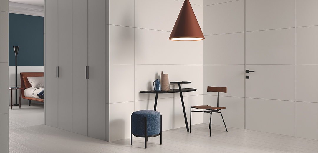 Lackierte Innentür mit Soft-Touch-Finish im eleganten Raum