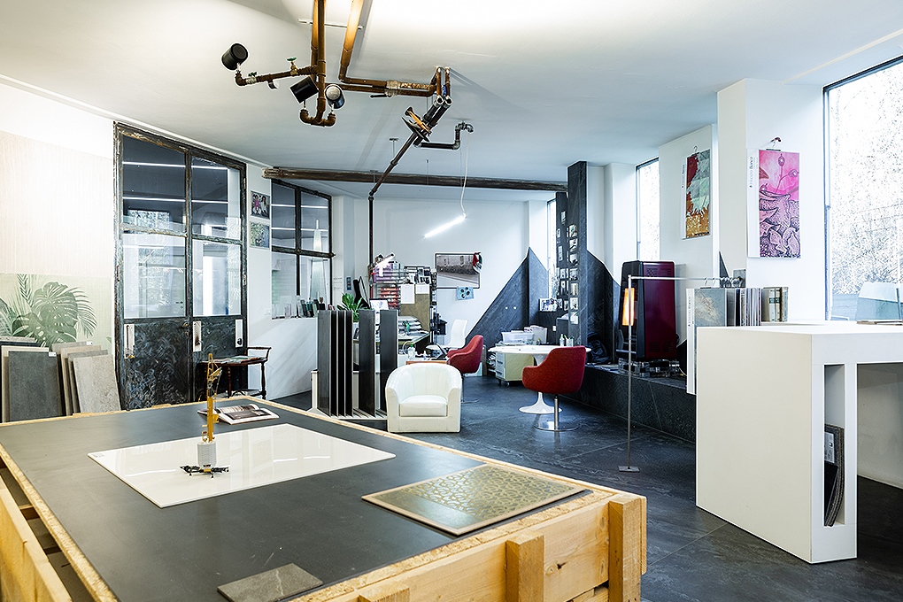 Showroom von Ground, Spezialist für Bodenbeläge und Wandverkleidungen in Bozen