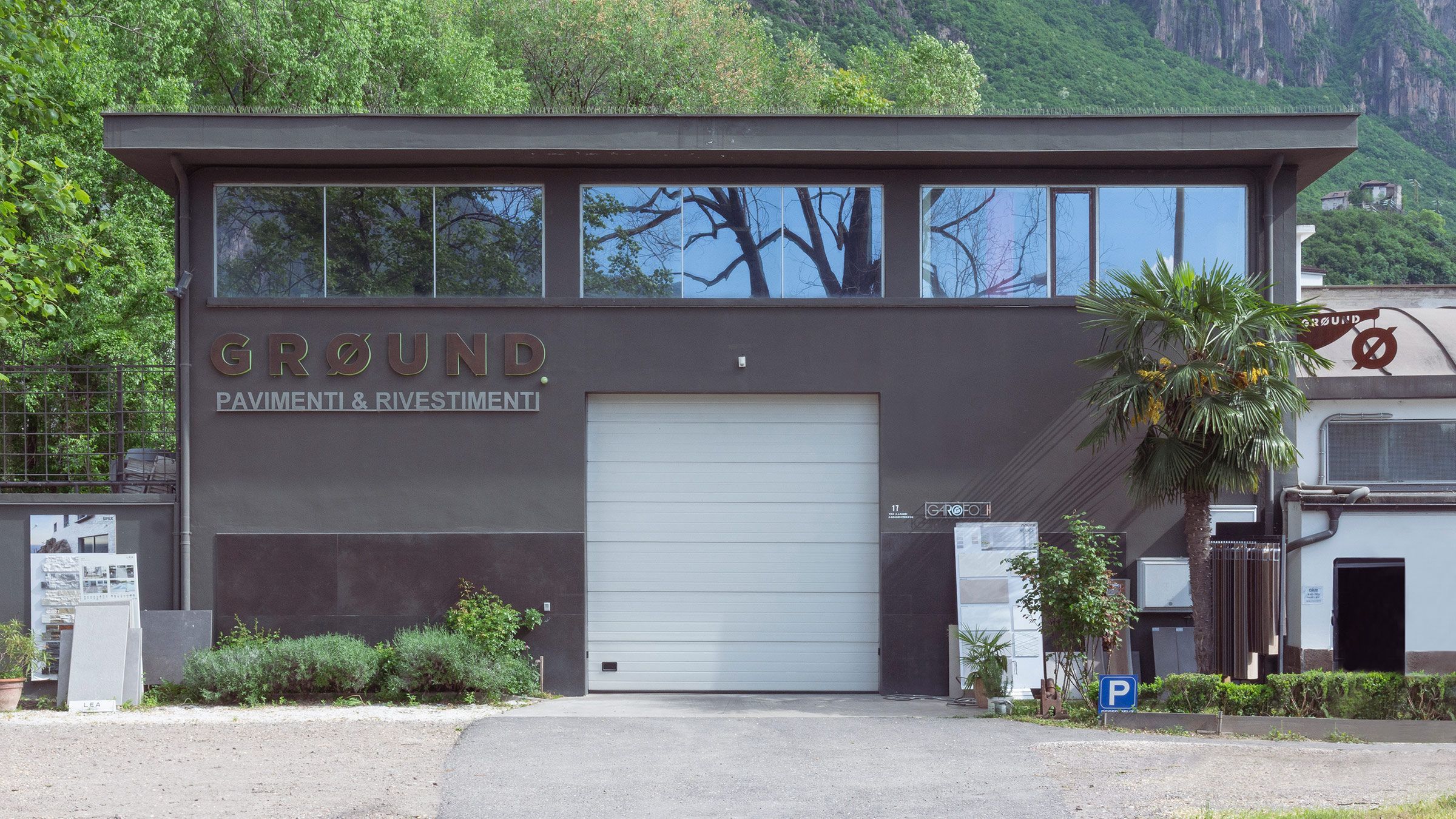 Showroom von Ground in Bozen